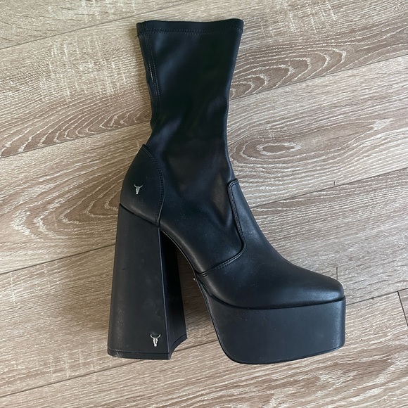 Windsor Smith Heeled Boots - Picture 2 of 2